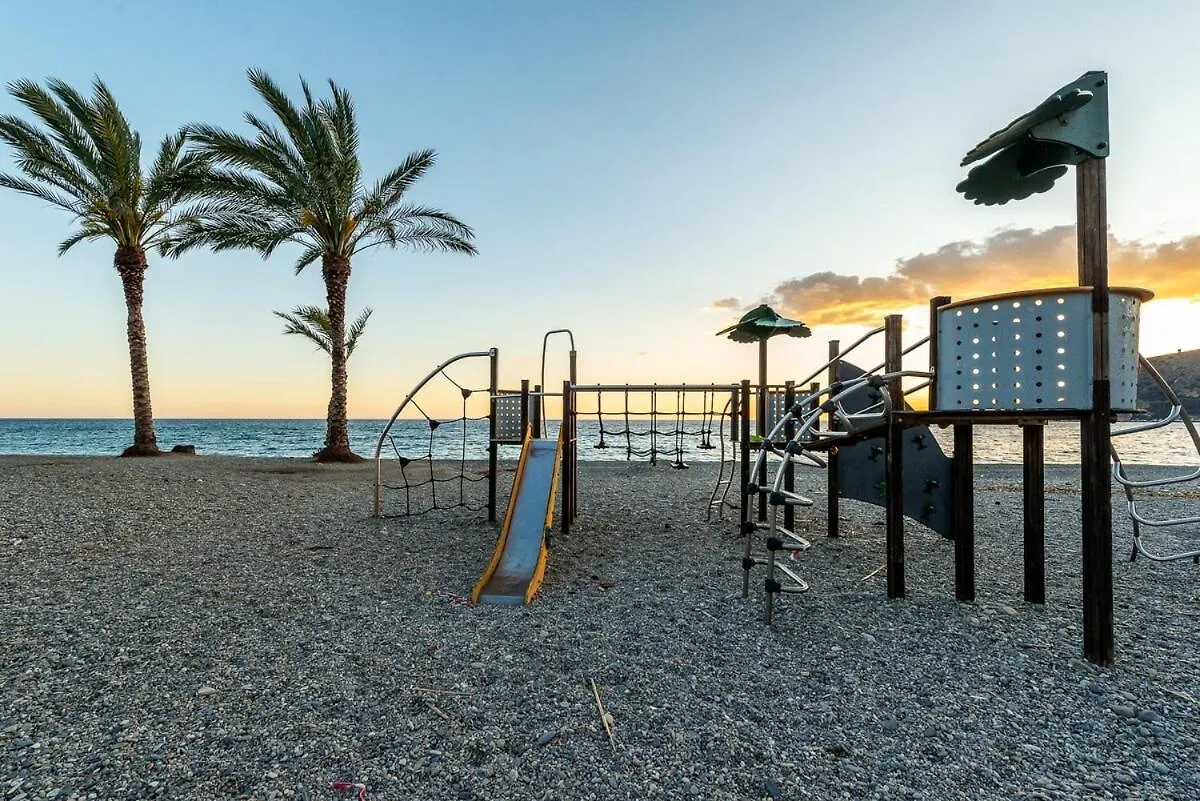 La Perla Del Pueblo - 4-Bed Retreat - Pool & Sea Views Villa Almunecar