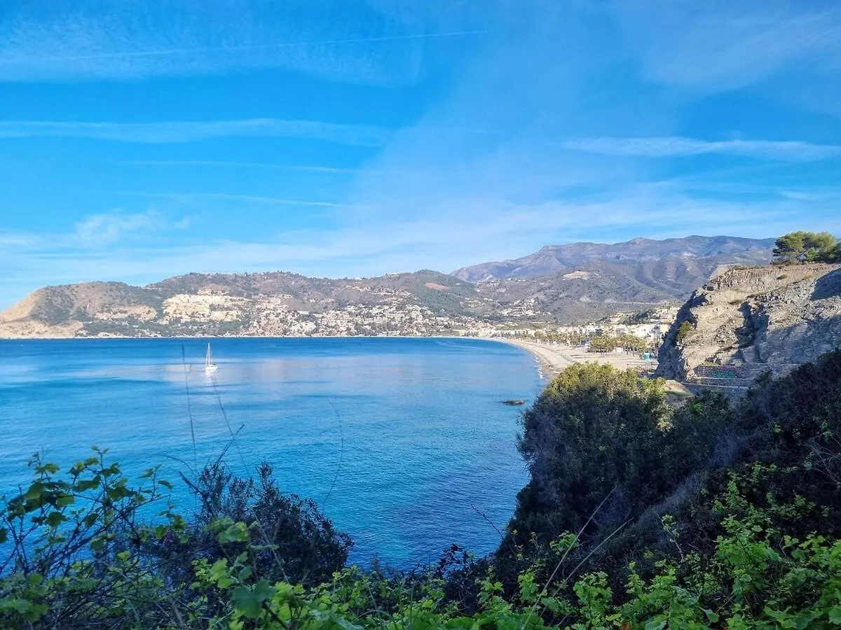La Perla Del Pueblo - 4-Bed Retreat - Pool & Sea Views Villa Almunecar Spain