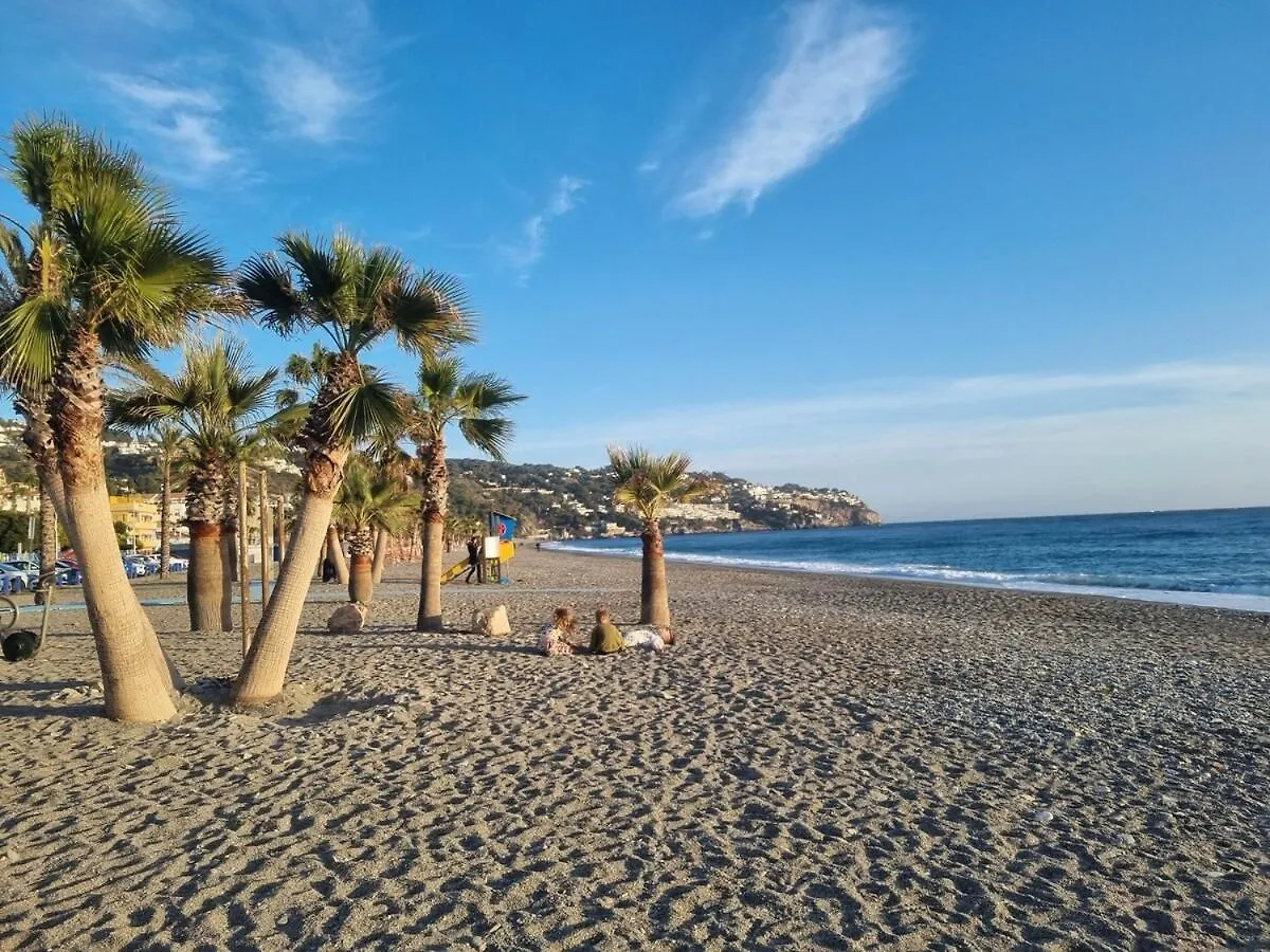 La Perla Del Pueblo - 4-Bed Retreat - Pool & Sea Views Villa Almunecar