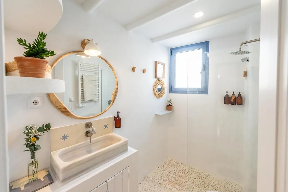 La Perla Del Pueblo - 4-Bed Retreat - Pool & Sea Views Villa Almunecar